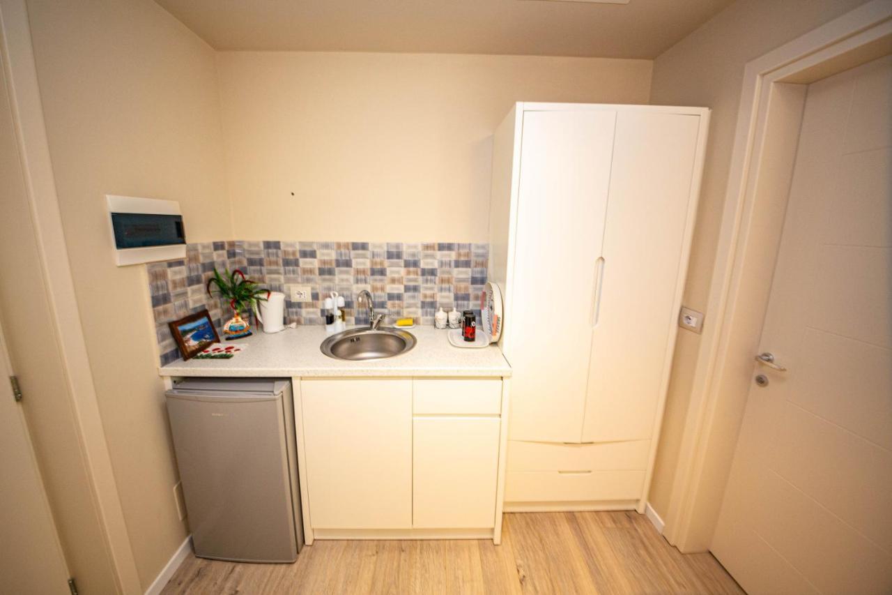 Apartment Abiori Ksamil